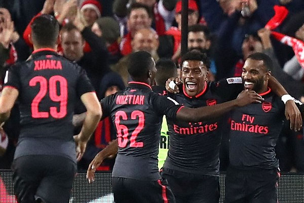 Lacazette ghi bàn ngay trận ra mắt Arsenal Lacazette ghi bàn ngay trận ra mắt Arsenal