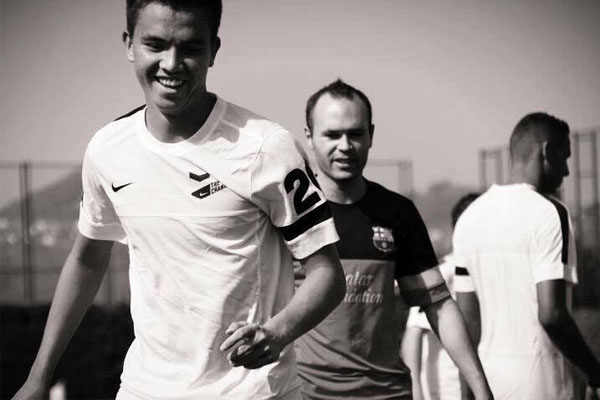 Daniel Prochazka có vinh dự tập cùng đội 1 Barca Daniel Prochazka có vinh dự tập cùng đội 1 Barca