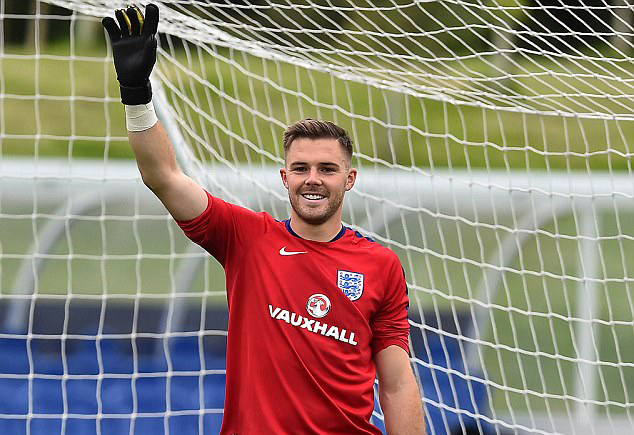 Jack Butland lọt tầm ngắm của Chelsea Jack Butland lọt tầm ngắm của Chelsea