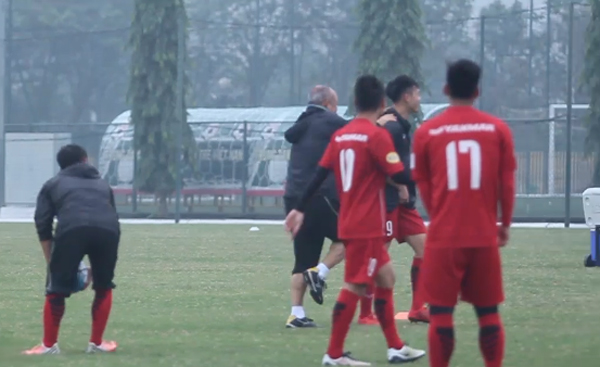 HLV Park Hang Seo lên gối trả đũa Văn Toàn bóng đá Việt Nam, tin tức bóng đá Việt, V-League, tin tức V-League, U23 Việt Nam, VCK U23 châu Á