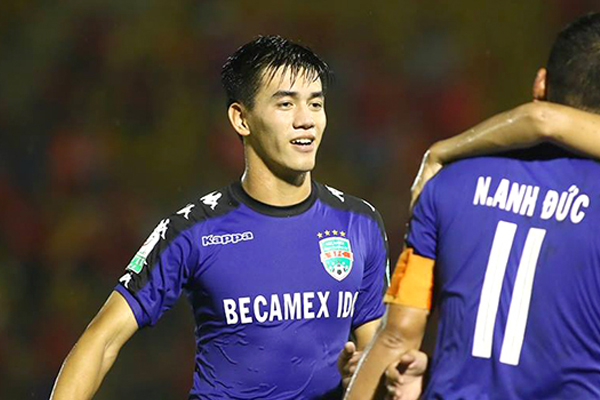 Tiến Linh đang dẫn đầu danh sách Vua phá lưới nội tại V-League bóng đá Việt Nam, V-League, tin tức V-League, Tiến Linh, Công Phượng, HAGL, Bình Dương