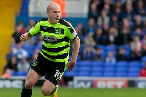 Aron Mooy có đóng góp không nhỏ trong thành tích thăng hạng của Huddersfield Huddersfield, Aron Mooy, Manchester City, Man city