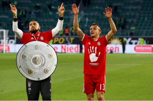 Bayern Munich vô địch Bundesliga sớm 3 vòng đấu Bóng đá Đức, Bayern vô địch, Dortmund, Bundesliga, ket qua vong 31 bundesliga