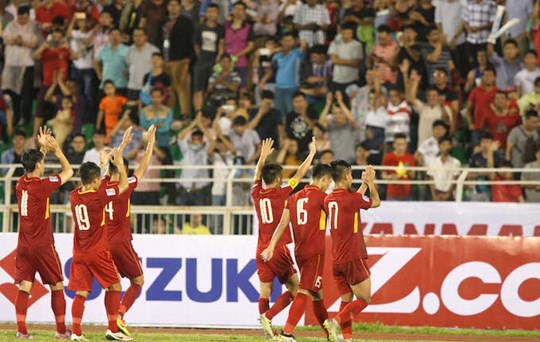 HLV Hữu Thắng đã có trong tay bộ ba tiền vệ trung tâm chất lượng cho SEA Games tin bong da, tin bong da hom nay, sea games, uefa, hlv huu thang