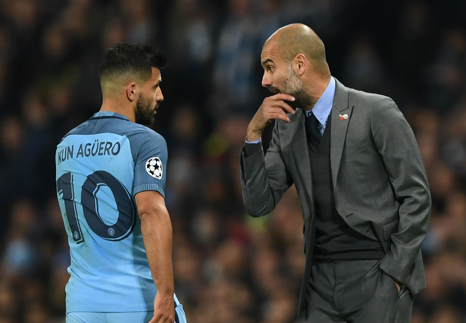 Pep nhận hàng loạt tin dữ trước trận gặp Chelsea vong 7 premier league, ngoai hang anh, chelsea, man utd, man city
