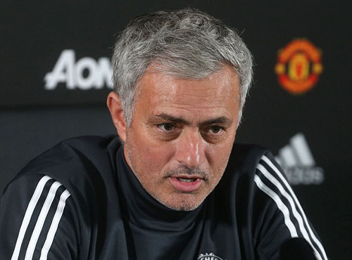 Mourinho cho rằng Man Utd vẫn đang thi đấu rất thành công và không đáng nhận chỉ trích mourinho, man utd, ngoai hang anh, premier league