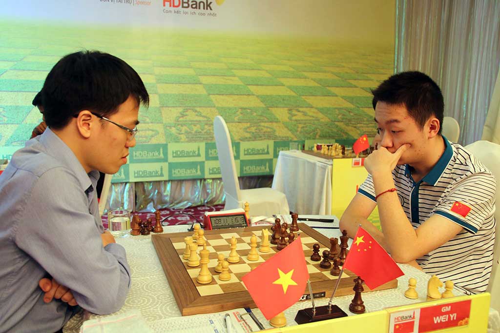 Quang Liêm vô địch HD Bank Cup khi hơn ba kỳ thủ Trung Quốc nửa điểm (Ảnh: vietnamchess) tin tuc co vua, le quang liem, hd bank cup, anh khoi, thao nguyen