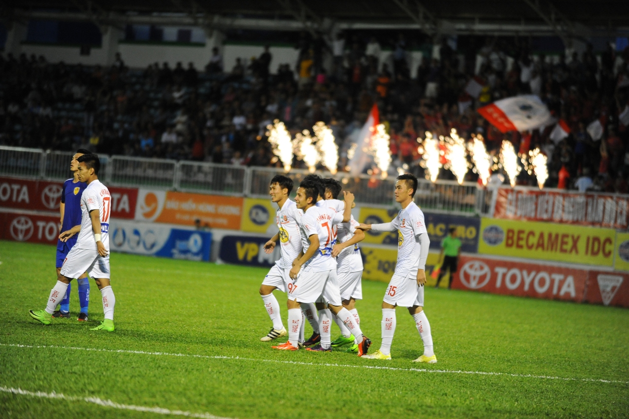 HAGL dường như đã 'lột xác' trước QNK Quảng Nam HAGL vs QNK Quảng Nam, HAGL, bóng đá Việt Nam, V-League 2017, tin tức HAGL, Ngọc Quang, Việt Hưng