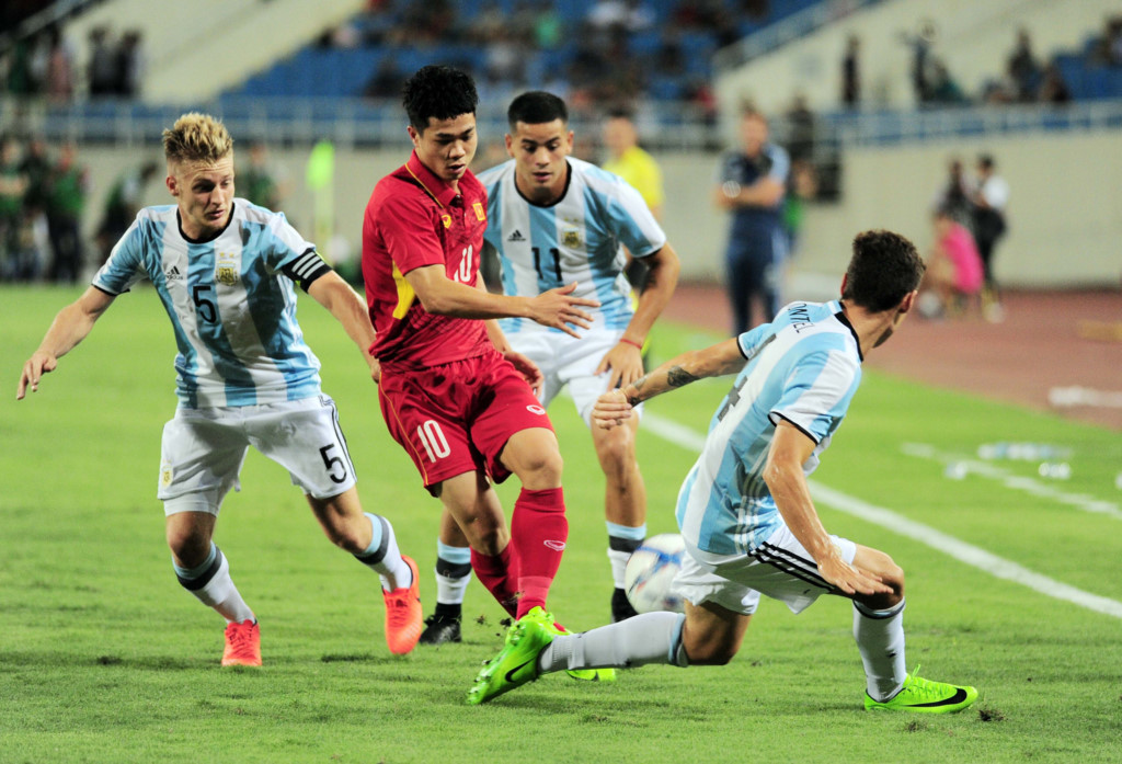 Công Phượng choi trận thua U20 Argentina là một bài học lớn (Ảnh: Zing) U22 Việt nam 0-5 u20 Argentina, tỷ số U22 Việt nam 0-5 u20 Argentina, họp báo U22 Việt nam 0-5 u20 Argentina, kết quả U22 Việt nam 0-5 u20 Argentina