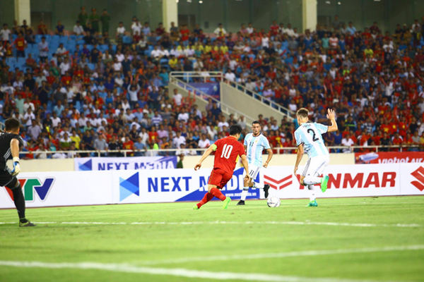 U22 Việt Nam có bất lợi lớn về thể lực trước trận đấu U22 Việt nam 0-5 u20 Argentina, tỷ số U22 Việt nam 0-5 u20 Argentina, họp báo U22 Việt nam 0-5 u20 Argentina, kết quả U22 Việt nam 0-5 u20 Argentina, Công Phượng, Lê Thụy Hải. người nhật bản nói gì