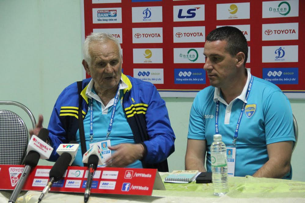 Thanh Hóa sẽ có HLV khủng để thay ông Petrovic FLC Thanh Hóa, HLV FLC Thanh Hóa, V-League 2018