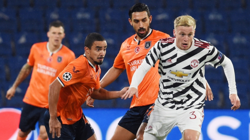 MU vs Istanbul