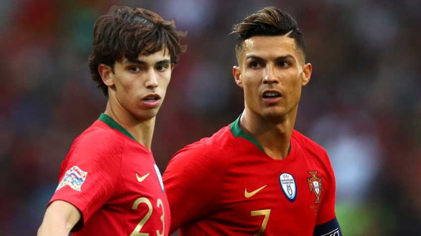 Joao Felix được cho là truyền nhân của Ronaldo tại đội tuyển (Ảnh: Internet)