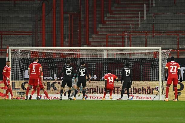 Direct Union Berlin 1-0 Bayern Munich: Tuan rumah membuka skor Foto 1