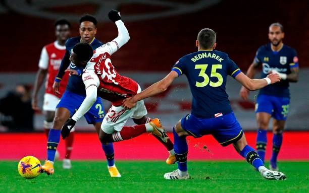 Arsenal live 0-1 Southampton: Walcott memainkan sublimasi Foto 1