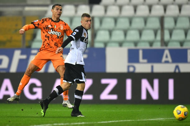 Direct Parma 0-3 Juventus: Ronaldo mencetak dua gol Foto 1