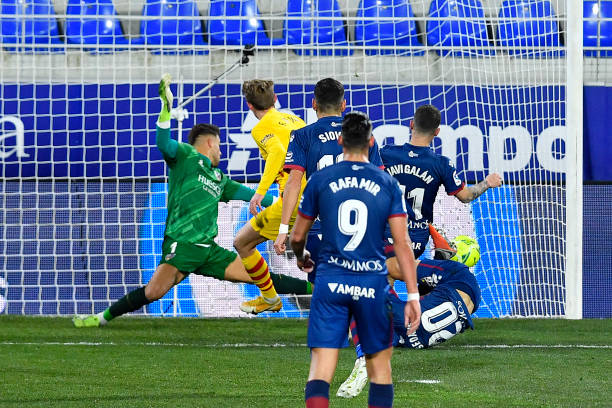 Direct Huesca 0-1 Barca: Messi membantu Foto 1