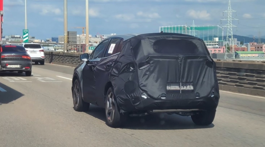 Kia Sportage mới chạy thử