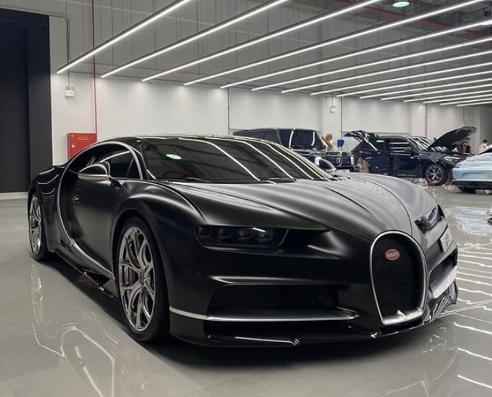 cua hiem bugatti chiron chao ban gia re bat ngo tai viet nam 154930 2