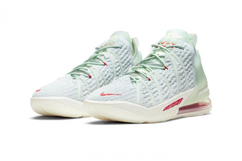 Nike Lebron 18 “Empire Jade”