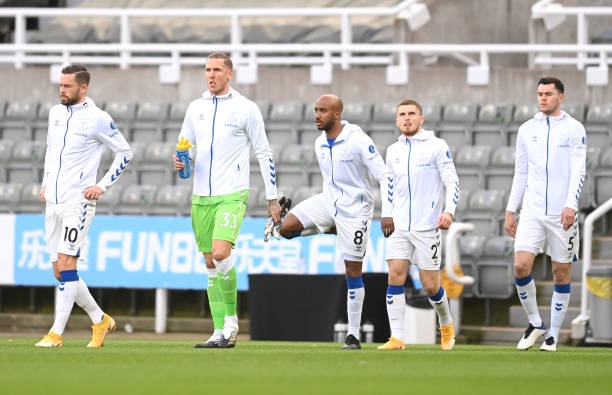 Newcastle direct 0-0 Everton: Pickford suddenly had to book Photo 1