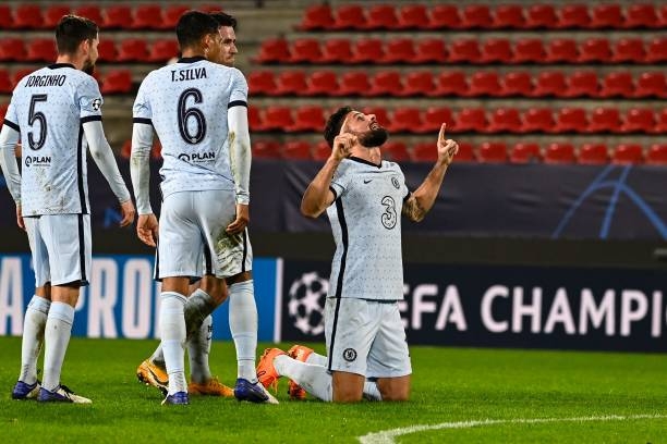 Chelsea memenangkan kemenangan dramatis di Foto 1 Prancis