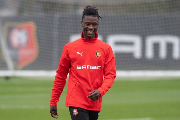 Langsung Chelsea vs Rennes: Perbedaan di Foto 1
