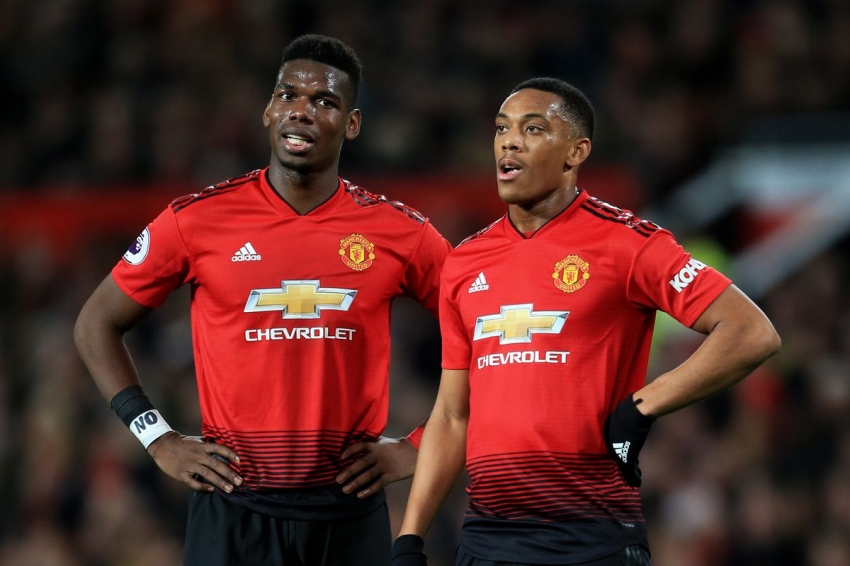 pogba-bela diri