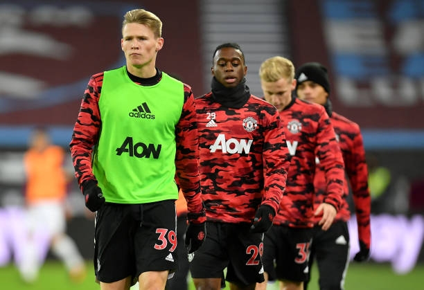 Langsung West Ham 0-0 MU: Pogba, Cavani bermain Foto 1