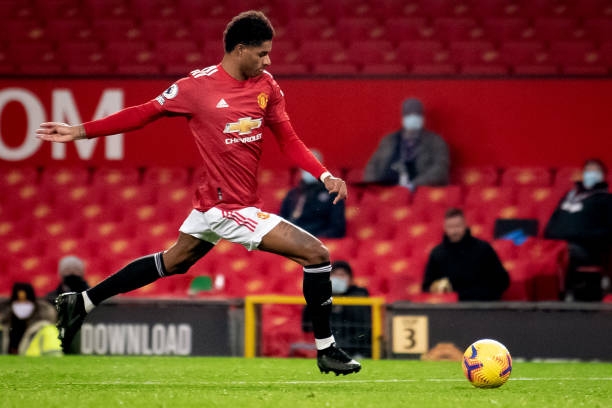 Langsung MU 0-0 Man City: Mempercepat Foto 1