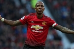 Chính thức: Man United gia hạn hợp đồng với Ashley Young Chính thức: Man United gia hạn hợp đồng với Ashley Young