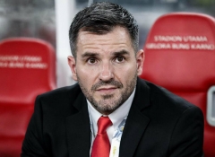 Indonesia to sack Simon McMenemy after 2022 World Cup qualifying match against Vietnam