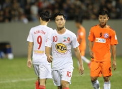 HAGL coach: ‘Cong Phuong should come home if he is benched’