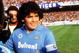 Napoli melakukan sesuatu yang istimewa untuk menghormati Maradona