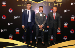 Quang Hai beats Chanathip to become the best player of ASEAN Quang Hai beats Chanathip to become the best player of ASEAN