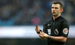 Fan Quỷ đỏ lo lắng với trọng tài bắt trận MU vs Liverpool Fan Quỷ đỏ lo lắng với trọng tài bắt trận MU vs Liverpool