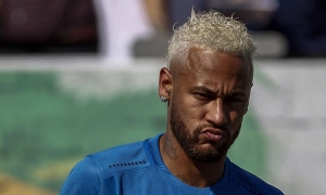 Nợ 1 tỷ USD, Barca hết cơ hội chiêu mộ Neymar? Nợ 1 tỷ USD, Barca hết cơ hội chiêu mộ Neymar?