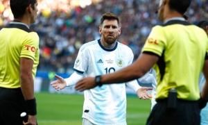 Tránh án phạt nặng, Messi xin lỗi sau tai tiếng ở Copa America Tránh án phạt nặng, Messi xin lỗi sau tai tiếng ở Copa America