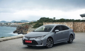 Toyota Corolla Altis 2020: Giá bán xe, thông số & khuyến mãi Toyota Corolla Altis 2020: Giá bán xe, thông số & khuyến mãi