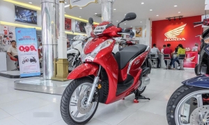 Mỗi ngày người Việt sắm hơn 7.000 chiếc xe máy Honda Mỗi ngày người Việt sắm hơn 7.000 chiếc xe máy Honda