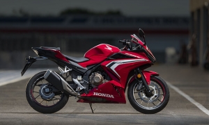 Honda CBR400R 2019 trình làng, giá khoảng 165 triệu đồng Honda CBR400R 2019 trình làng, giá khoảng 165 triệu đồng