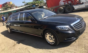 Mercedes-Maybach S600 Pullman triệu đô về tay chủ tịch FLC Mercedes-Maybach S600 Pullman triệu đô về tay chủ tịch FLC