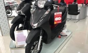 Giá Honda Lead 2019 giảm mạnh, bán ra thấp hơn giá đề xuất Giá Honda Lead 2019 giảm mạnh, bán ra thấp hơn giá đề xuất
