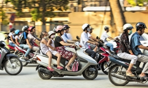 Từ ngày 15/10: Xe gắn máy không được chạy quá 40km/h Từ ngày 15/10: Xe gắn máy không được chạy quá 40km/h
