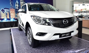 Đánh giá xe Mazda BT-50: Giá bán & thông số kỹ thuật Đánh giá xe Mazda BT-50: Giá bán & thông số kỹ thuật