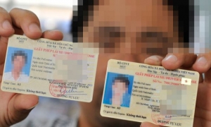 Sử dụng giấy phép lái xe giả sẽ bị phạt thế nào? Sử dụng giấy phép lái xe giả sẽ bị phạt thế nào?