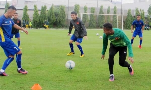Danh sách U19 Việt Nam 2018: HAGL vs Hà Nội áp đảo Danh sách U19 Việt Nam 2018: HAGL vs Hà Nội áp đảo