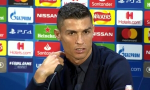 NÓNG: Ronaldo lần đầu họp báo nói về cáo buộc hiếp dâm NÓNG: Ronaldo lần đầu họp báo nói về cáo buộc hiếp dâm