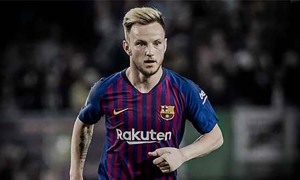 Barca tạo cơ hội cho Man Utd chiêu mộ Rakitic Barca tạo cơ hội cho Man Utd chiêu mộ Rakitic
