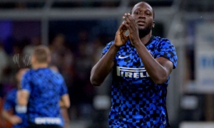BLV trả giá đắt vì ám chỉ Lukaku là… khỉ BLV trả giá đắt vì ám chỉ Lukaku là… khỉ